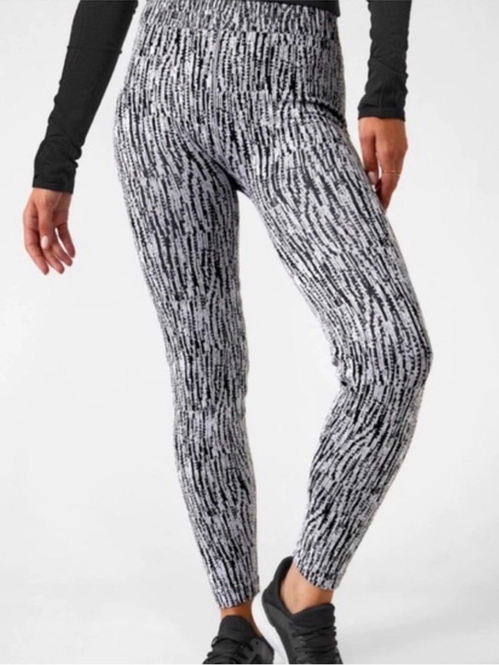 NWOT! Athleta Flurry Elemental Tight Women’s Leggings